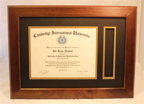 Diplomas Graduation And Certificate Framing Gambaran