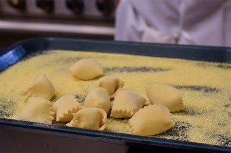 How To Fill And Shape Agnolotti Pasta Recipe How To Cook Pasta