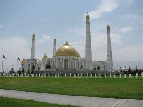 Turkmenistan Turkmenbashi Ruhy Mosque Worldphotos Org