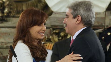 Tras Un Año De Distanciamiento Aníbal Fernández Se Reunió En Secreto Con Cristina Kirchner