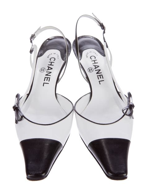 Chanel Cap Toe Slingback Pumps Shoes Cha142146 The Realreal