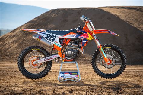 Photo Shoot Of Red Bull Ktms 2021 Us Race Bikes Swapmoto Live