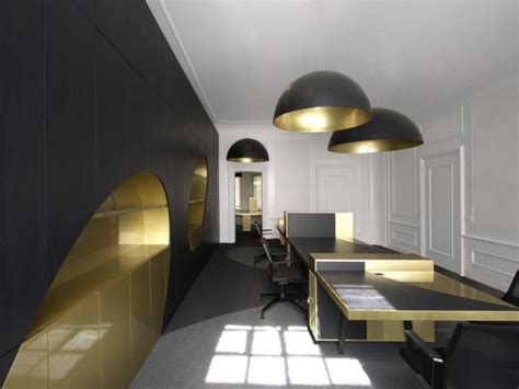 Black And Gold Power Office Interior Design Ideas By I29