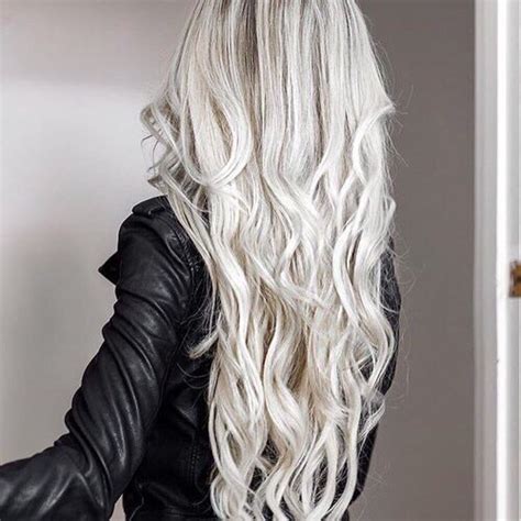 Stunning Silverwhite Hair Inspo Musely