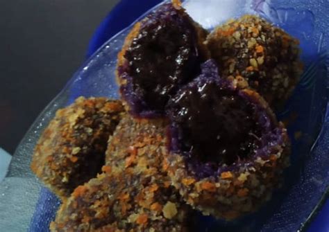 resep bola ubi ungu isi coklat lumer oleh bianskitchen cookpad
