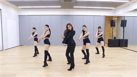Yuri Dance Solo