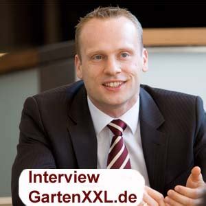 Top keywords search traffic share of voice garten xxl. Interview mit Bastian Siebers von gartenxxl.de ecommerce ...