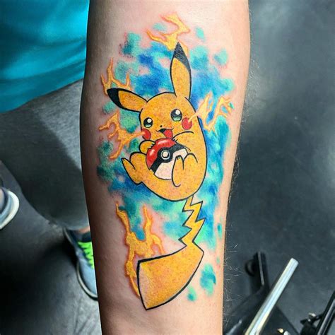 Las 50 Mejores Ideas De Tatuajes De Pikachu Guía De Inspiración 2023