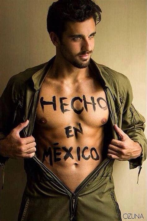 Mexicano el tercer hombre más guapo del mundo Que guapo Hombres y El tercer hombre
