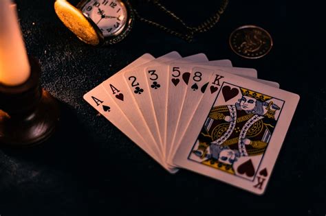 The game can be played with 2 or 4 players. How To Play Gin Rummy: 3 Steps You Should Know - Grandparenting Info