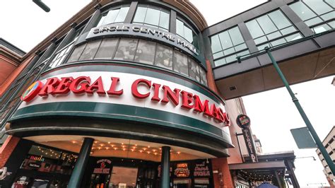 Indianapolis Movie Theaters Regal To Temporarily Close All Cinemas