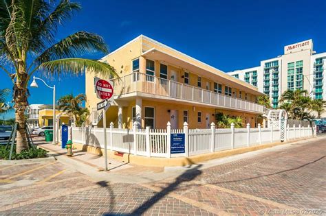 Hotels In Hollywood Florida On The Beach Boardwalk ~ Chriswilddesign