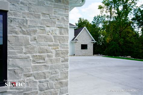 Fond du Lac Country™ - Residential Exterior - Fond du Lac Natural Stone