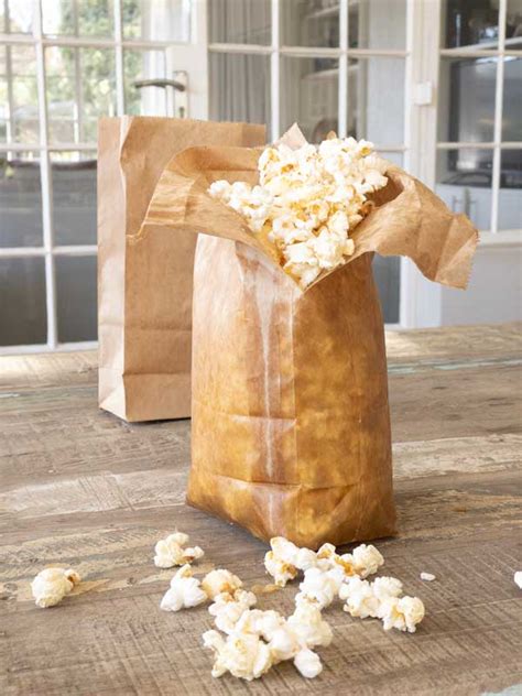 How To Make Microwave Popcorn Its Ridiculously Easy