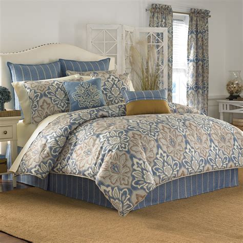 Five queens court blue langdon modern plaid 100% twill cotton 4 piece comforter set, queen 92x96. Burgundy, blue, ivory Bedspreads and Comforters | Captain ...