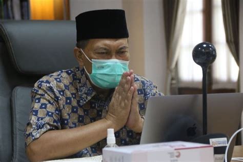 Foto Mengenang Oded M Danial Wali Kota Bandung Halaman 1