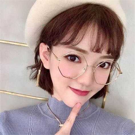 7 makeup tips to look cute in glasses and make your eyes pop girlstyle singapore