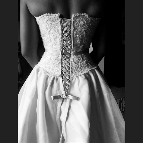Black And White Photo Of The Woman In The Beautiful Patterned Wedding Dress Free Image Download