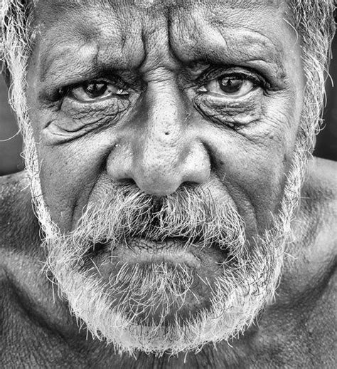 Pin By Sherry Vance On Faces And Hands Black And White Portraits Black