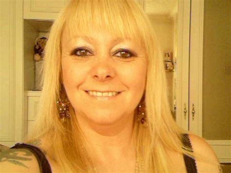 Lushlyndsey7 44 From Birmingham Is A Local Milf Looking For A Sex Date