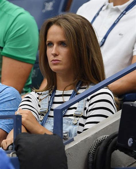Kim Murray Supports Husband Andy As He Sails Through Second Round At Us Open Tennis