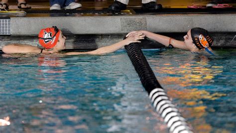 Several El Paso High School Swimmers Qualify For State Swimming Meet