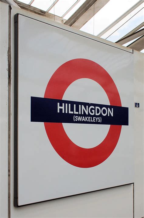 Hillingdon Underground Station Modern Roundel Bowroaduk Flickr