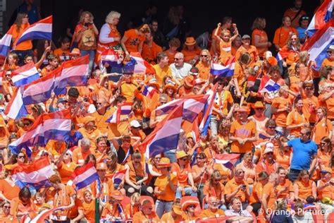 Zij speelde tot dusver 167 interlands voor oranje. Ingrid Jansen - werken bij team 'Oranjeleeuwinnen' tijdens ...