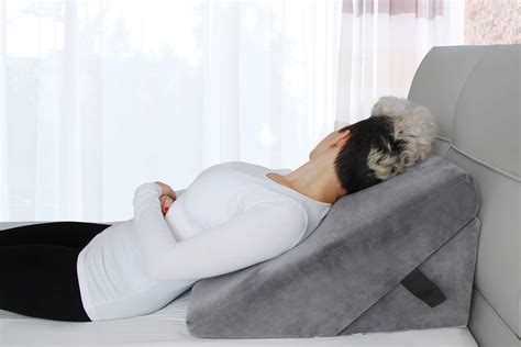 Best Wedge Pillows For Sleeping After Shoulder Surgery