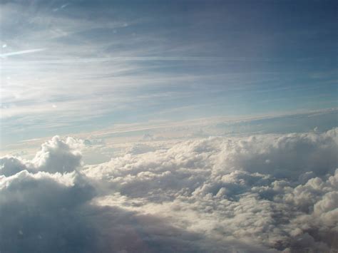 Cloud Layers Stratus Clouds Above Cumulus Clouds Belo Flickr