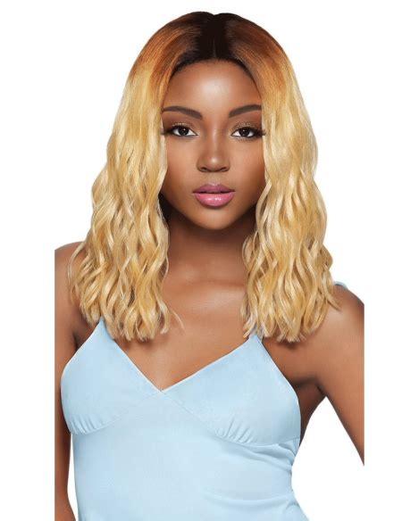 Outre Synthetic Swiss I Part Lace Wig Shawni Elevate Styles Lace