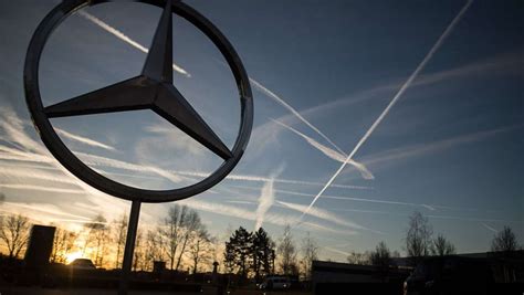 Daimler Werk In Sindelfingen Tausende Mitarbeiter M Ssen Erneut In