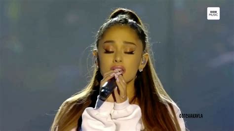 Ariana Grandes Manchester Performance Must Watch Youtube