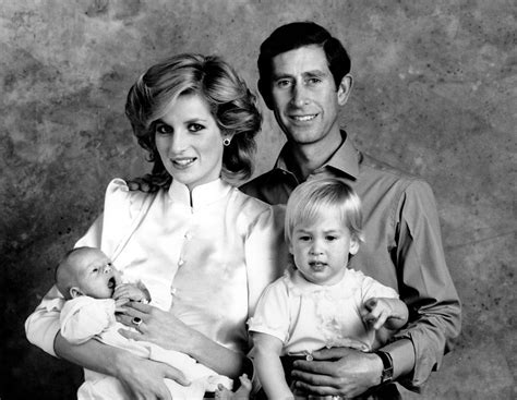 Prinz Charles Und Lady Di Prinzessin Dianas Butler Enthüllt Dunkles Familiengeheimnis News De