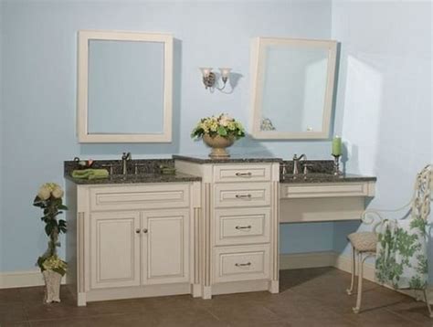10 Stunning And Gorgeous Bathroom Vanity With Makeup Station Ideas