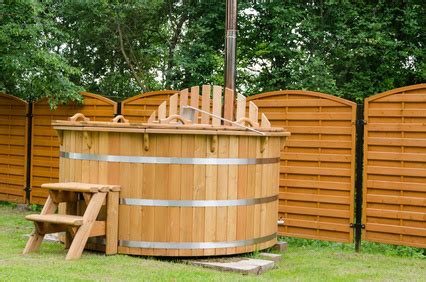 Buying a single container can be the. Whirlpool selber bauen - Tipps zum Jacuzzi Selbstbau