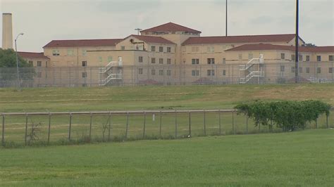 Families Upset After Hundreds Of Inmates At Fort Worth Federal Prison