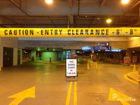 It's located just above north station—a hub for subway, commuter rail, and amtrak service. North Station Garage - Parking in Boston | ParkMe