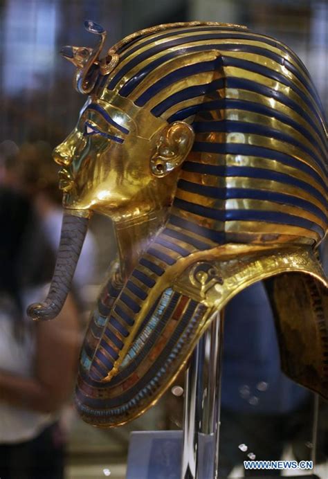 Golden Mask Of King Tutankhamun Seen At Museum In Cairo People S Daily Online