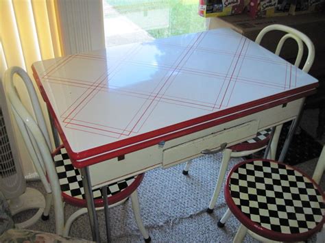 Vintage Red White Porcelain Enamel Top Kitchen Table Pull Sides