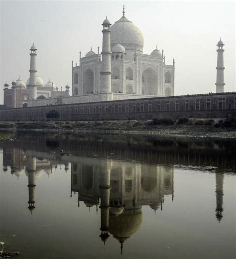 Taj Mahal From The Northern Bank Of River Yamuna In India Image Free