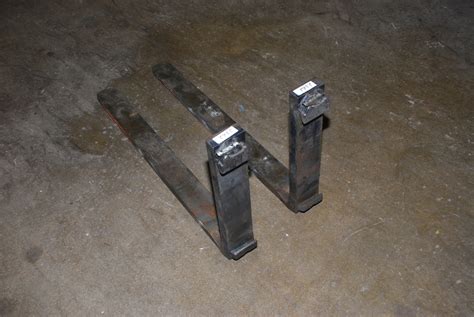 2362 0003 Of Class 2 Ii Forklift Forks 42 Inch Long Used 2362