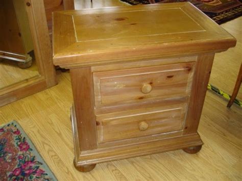 Broyhill oak dresser with jewelry drawer 88w x 37h x 19d detached mirror 42h x… glass top wood end tables (1 photo). Locksley Lane: White Wash On Wood