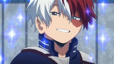 Hal itulah yang berusaha dilakukan cosplayer asal thailand bernama anucha saengchart. My Hero Academia: Chica cosplayer prende FUEGO como una ...