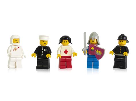 Some Of The First Lego Minifigures Launched In 1978 Bricking Around
