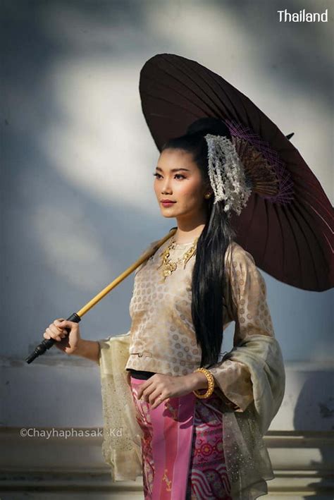 Thailand 🇹🇭 Burmese People In Lanna Kingdom ชุด นางแบบ แฟชั่นผู้หญิง