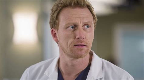 Owen Hunt Told His Sister To Get In The Helicopter On Greys Anatomy
