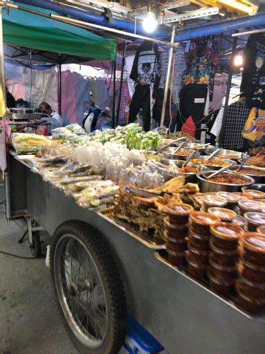 Khao yai is a perfect place to escape the hustle and bustle of everyday life with your family and friends. pat-foodtravel: Pak Chong Night Market (Khao Yai)