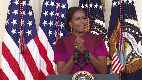 Icymi Former Flotus Michelle Obama Highlighted The Work Of Sharon