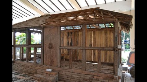 Contoh model desain rumah kayu sederhana di ku. Rumah Kuno Masa Kerajaan Majapahit di Trowulan - YouTube